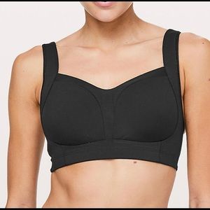 Lululemon tata tamer sports bra